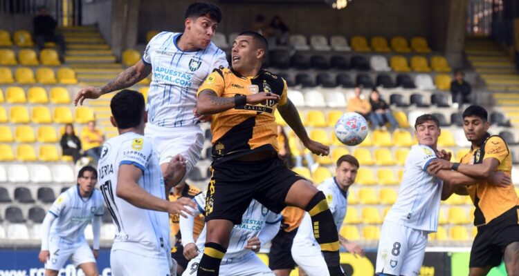 Coquimbo y Huachipato se enfrentaron por La Copa de la Liga