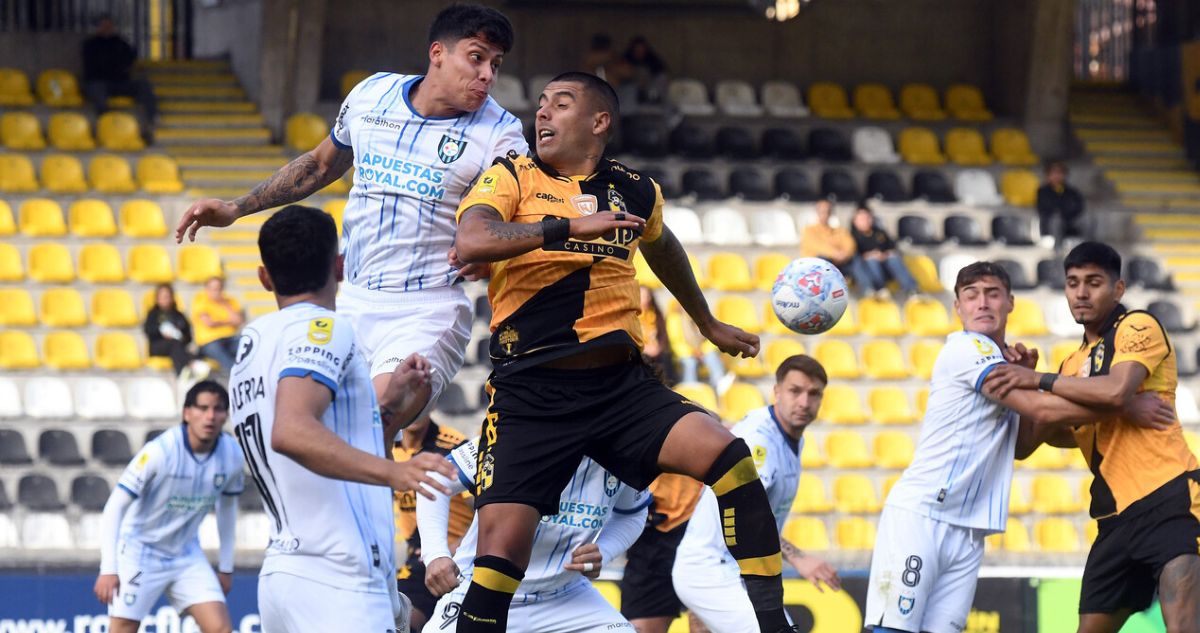 Coquimbo y Huachipato se enfrentaron por La Copa de la Liga