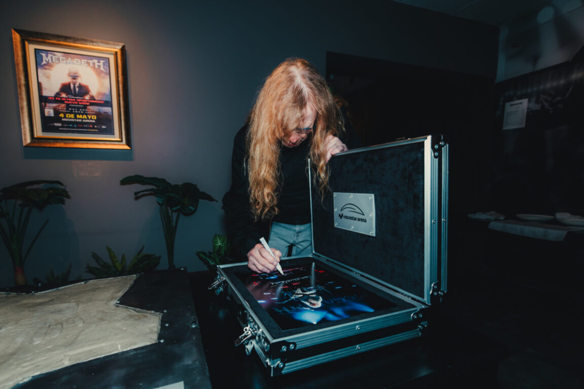 Cómo dañó sus dedos la extraña enfermedad que llevó al líder de Megadeth al retiro de los escenarios