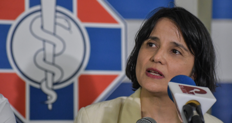 Presidenta del Colmed alerta impacto de recorte en salud: “Va a tocar la atención sanitaria”