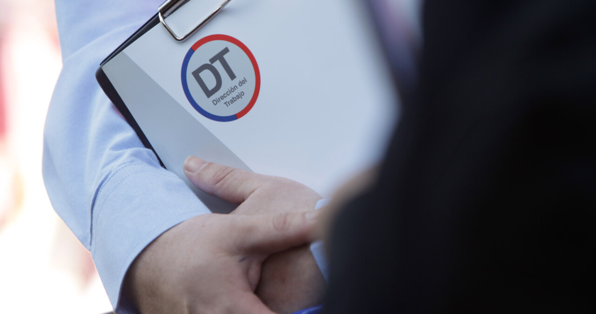 DT cursa 60 multas y suspende a 88 trabajadores por feriado del 1 de mayo