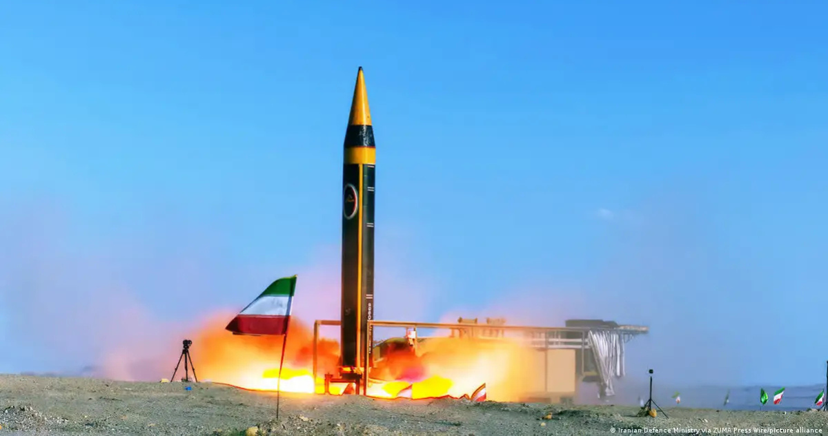 Emiratos Árabes intercepta misiles de Irán