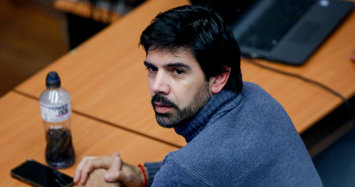 Este viernes se definirán cautelares de Lavín León y su exasesor: Fiscalía pide prisión preventiva