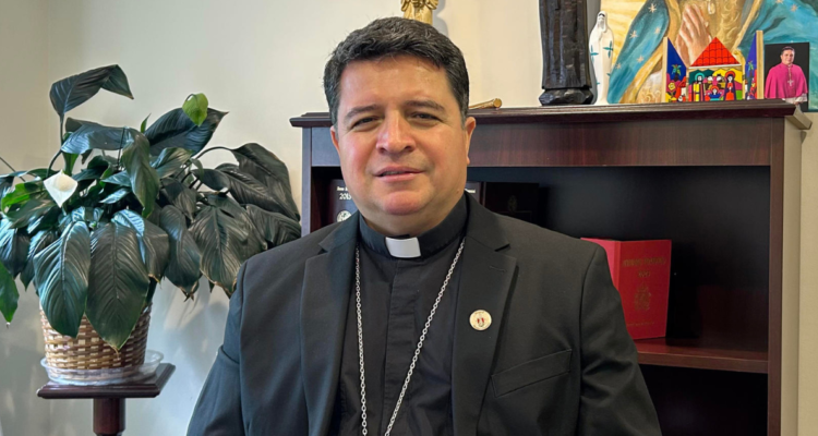 Evelio Menjívar