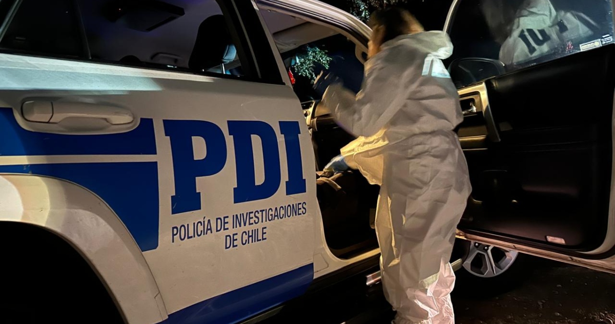 Investigan nuevo femicidio: autor se mantiene prófugo tras dispararle a su pareja en Buin