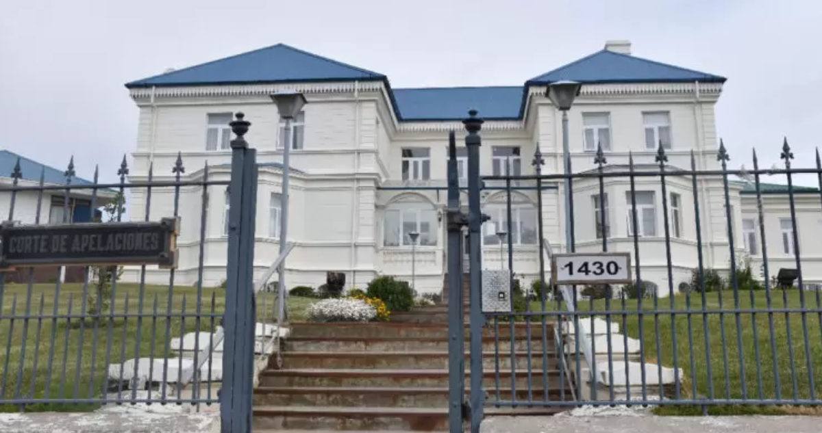 Corte ordena pago de millonaria pensión a mujer que mandó a matar a su esposo en Punta Arenas