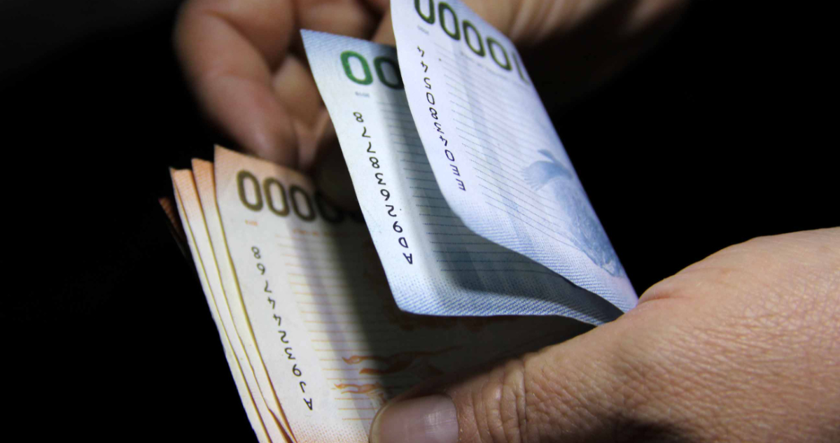 Gobierno propone alza de $7.546 al sueldo mínimo: proyecto fue ingresado al Congreso