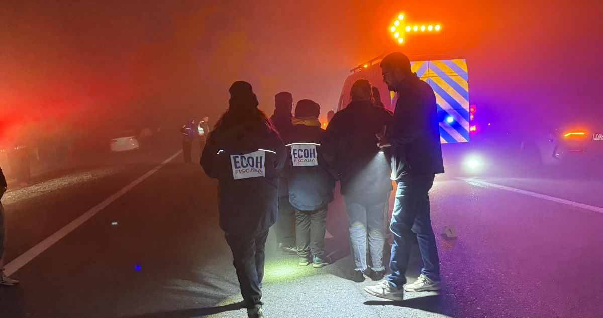 Investigan hallazgo de cadáver con múltiples disparos en la Autopista Acceso Sur en Buin