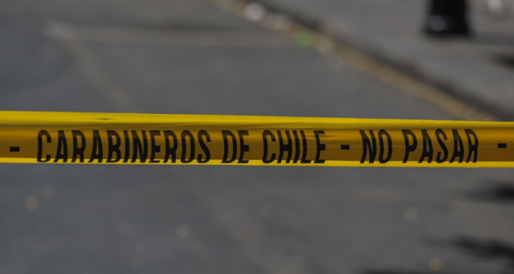 Investigan muerte de joven de 20 años en Quellón: fue hallado con múltiples lesiones en la vía pública