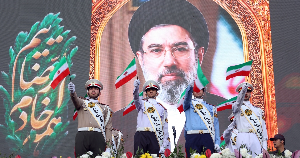 Tras rechazo de Trump: Irán asegura que su propuesta de paz no es excesiva
