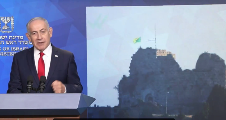 Netanyahu celebra toma del castillo de Beaufort en el Líbano.