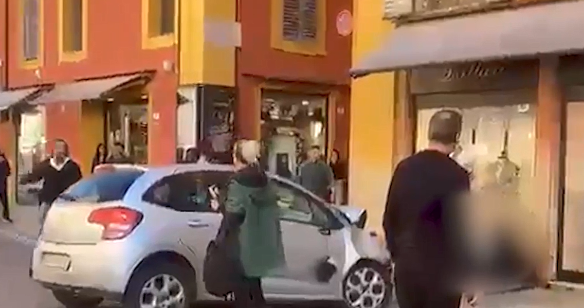 Italia: ocho personas resultan heridas tras atropello masivo en Módena