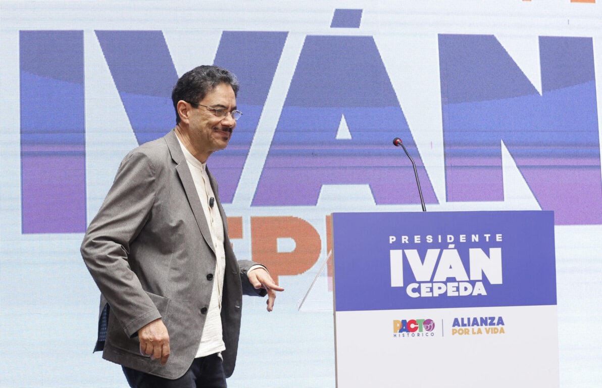 El candidato Iván Cepeda