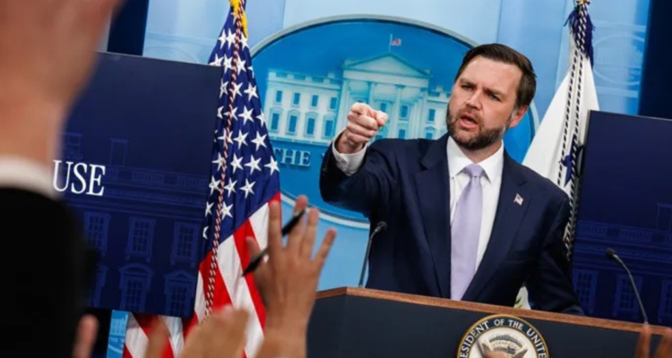 JD Vance no descarta que los asaltantes del Capitolio reciban compensaciones del nuevo fondo