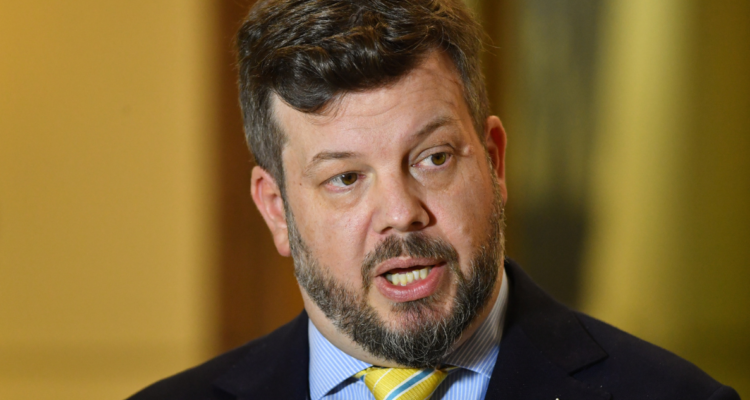Kaiser abre opción de disolver el PC ante eventual violencia en marchas convocadas por el partido