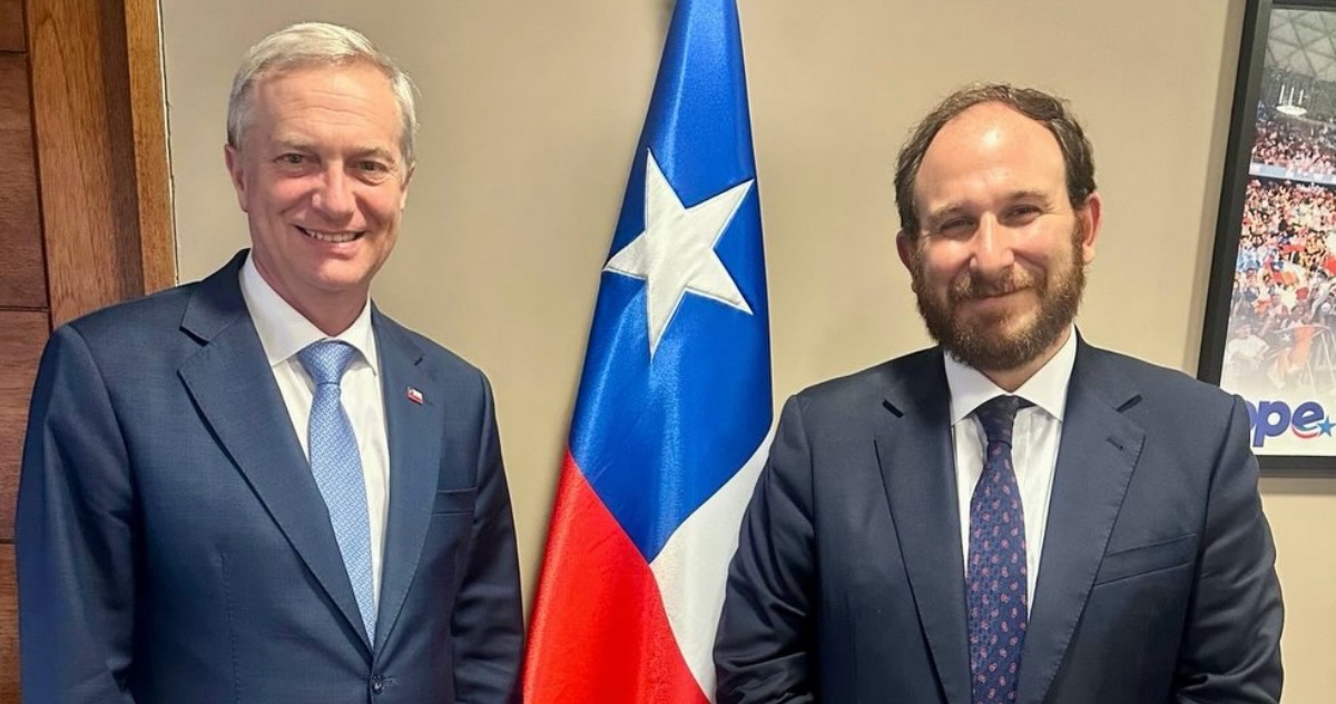 Max Luksic llama a gobierno de Kast a reflexionar sobre prioridades de Chile tras recortes en Salud
