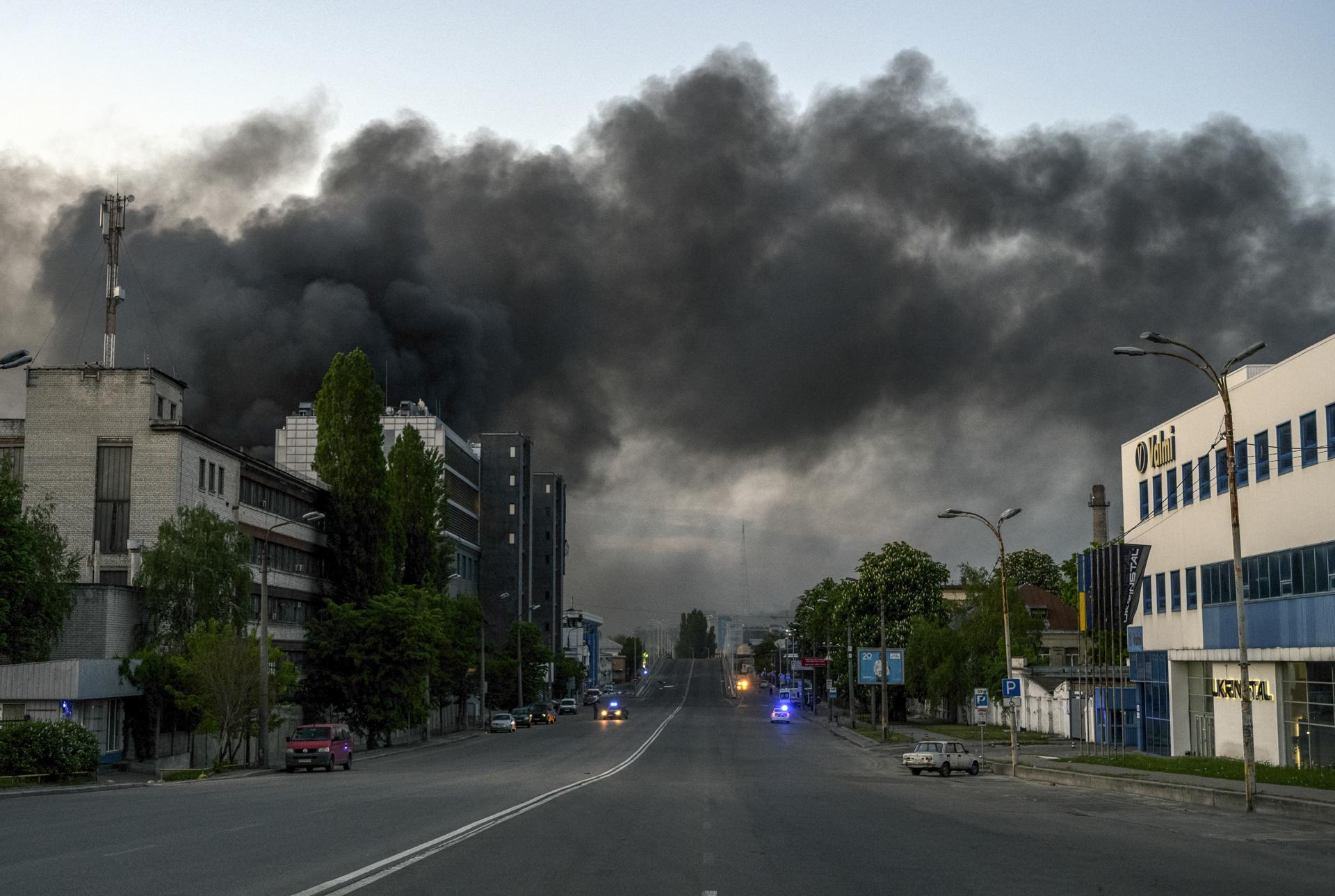 Ataque ruso en Kiev, Ucrania, el 14 de mayo de 2026