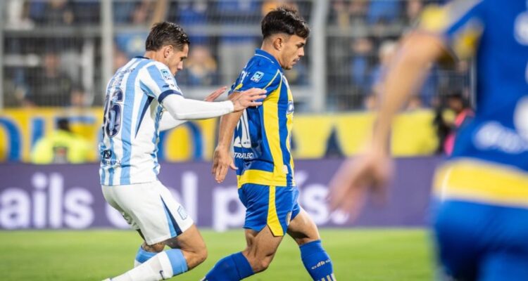 Rosario Central de Vicente Pizarro sigue con vida en la Liga Argentina.