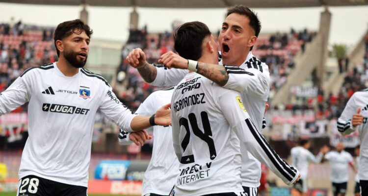 Colo Colo venció a La Serena y domina con calma en la Liga de Primera.