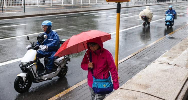 Al menos nueve muertos y 11 desaparecidos dejan lluvias "extremas" en el centro de China