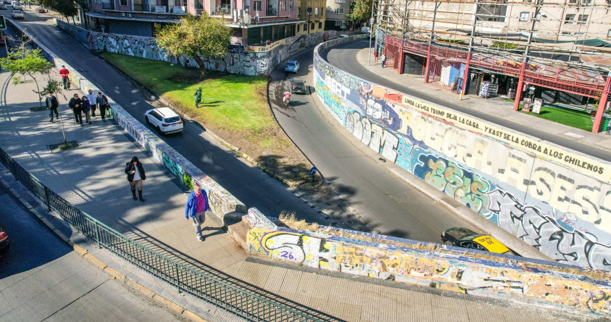 Mejoras en luminarias y pavimentos: anuncian obras en el Polígono Diagonal Paraguay en Santiago Centro