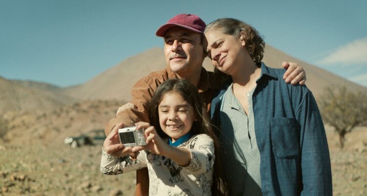Mil pedazos, Latente Films