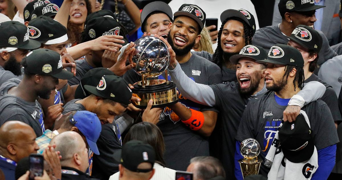 Los Knicks barren a los Cavaliers con una paliza a domicilio: NY en las Finales de NBA tras 27 años