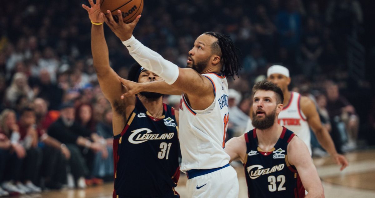 Brunson lidero triunfo épico de los Knicks ante Cavaliers en tercer juego de la final del Este de la NBA
