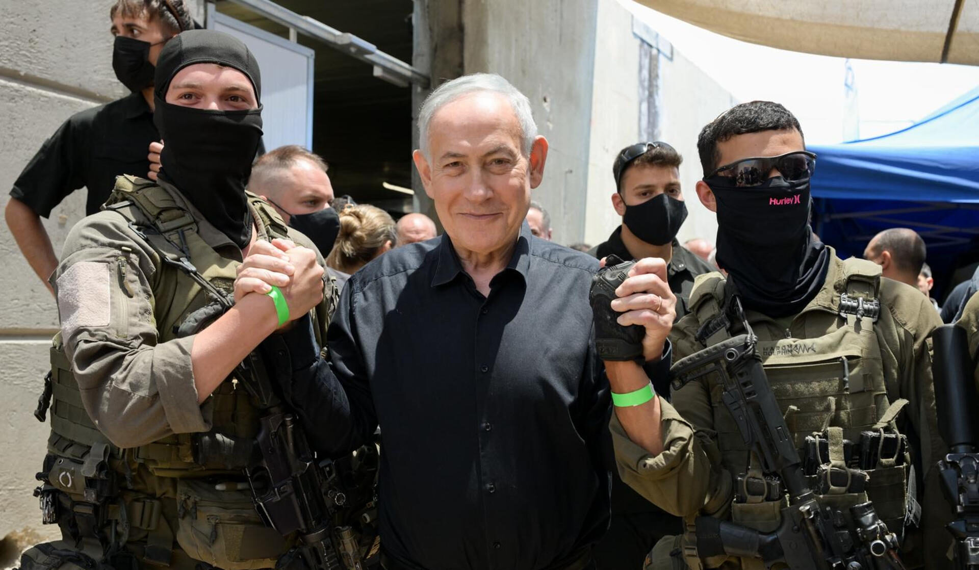 El primer ministro israelí, Benjamín Netanyahu, durante una visita a las tropas del norte
