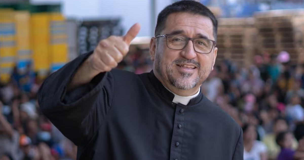 Sacerdote Omar Sánchez