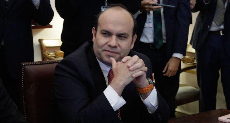 Pavez niega obligación de denunciar a migrantes irregulares y descarta “descoordinación” con Chomali