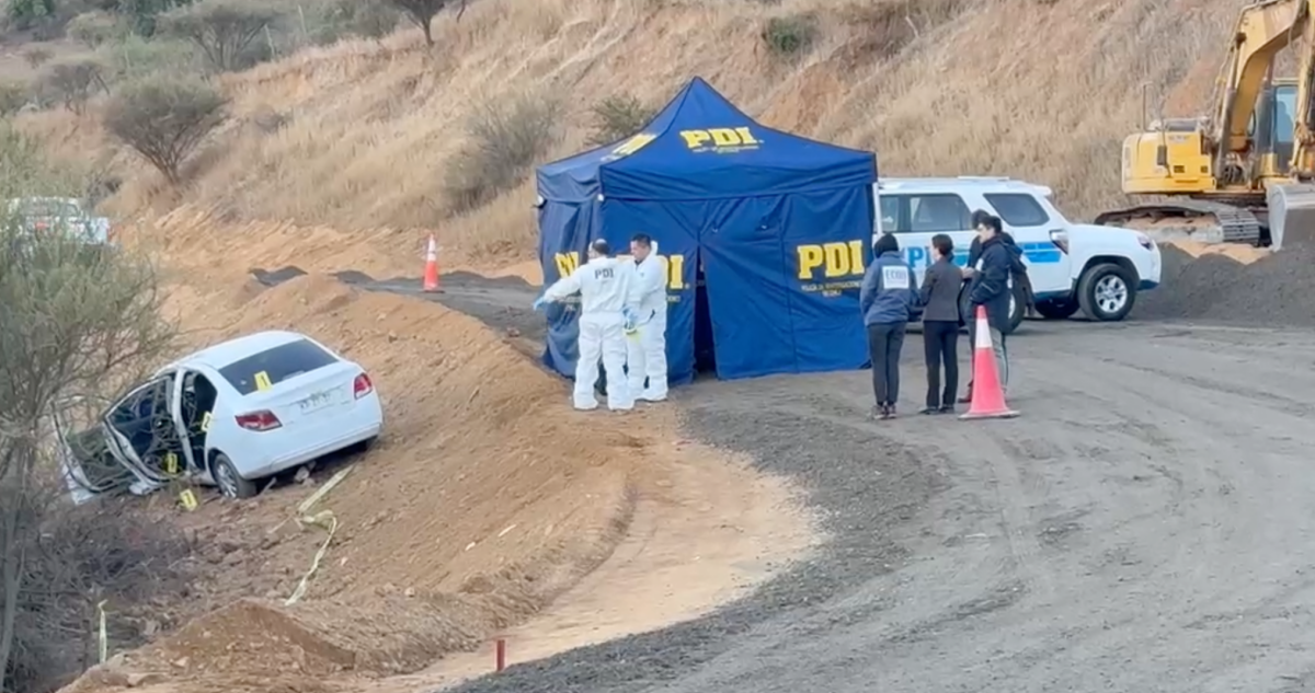 Con un muerto y dos detenidos termina persecución por robo en Mostazal