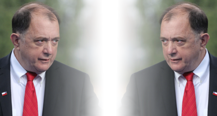 Ministro de Vivienda Iván Poduje