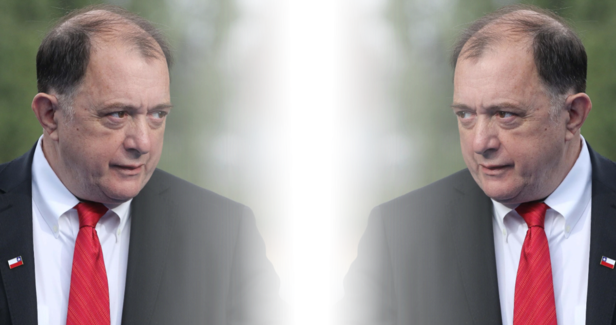 Ministro de Vivienda Iván Poduje