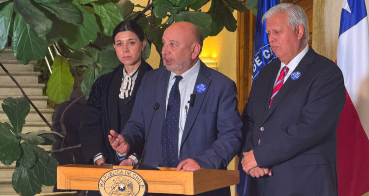PS acusa “fracaso rotundo” del gobierno de Kast tras cambio de gabinete a solo 68 días de asumir
