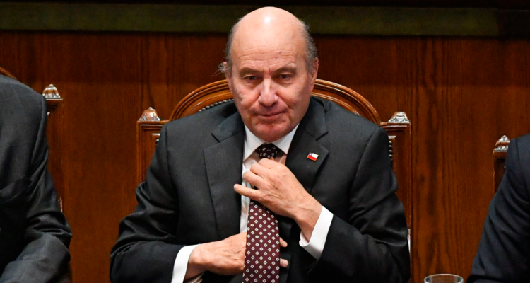 DC arremete contra ministro Quiroz por críticas al partido: "Que se preocupe de la economía del país"