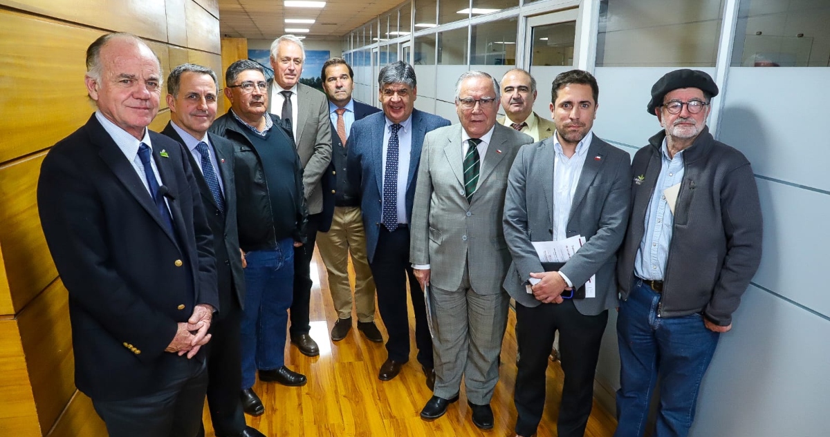 Reunión de productores de remolacha con ministro de Agricultura