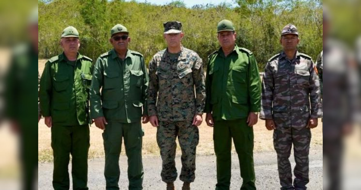 Jefe militar de EEUU se reúne con alto mando del Ejército de Cuba en Guantánamo