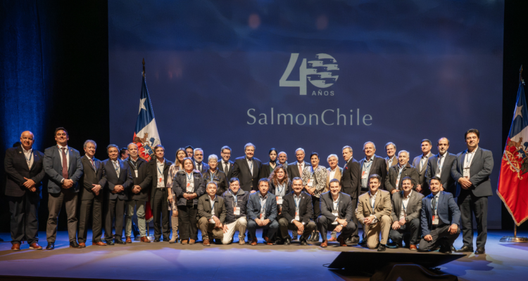 https://media.biobiochile.cl/wp-content/uploads/2026/05/salmon-chile-750x400.png