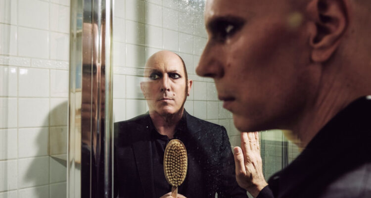 Se complica visita de A Perfect Circle a Chile: posponen venta de entradas a última hora