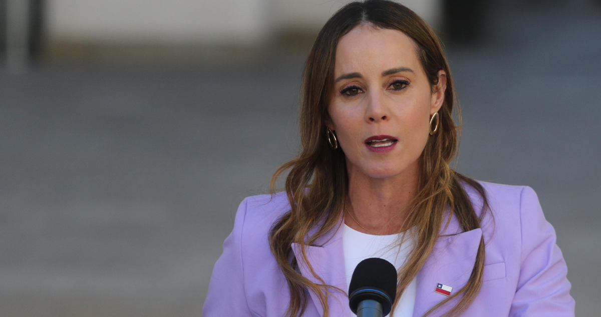 Ministra Mara Sedini carga contra el PC por llamados a movilización: “No pueden dar cátedra de democracia a nadie”