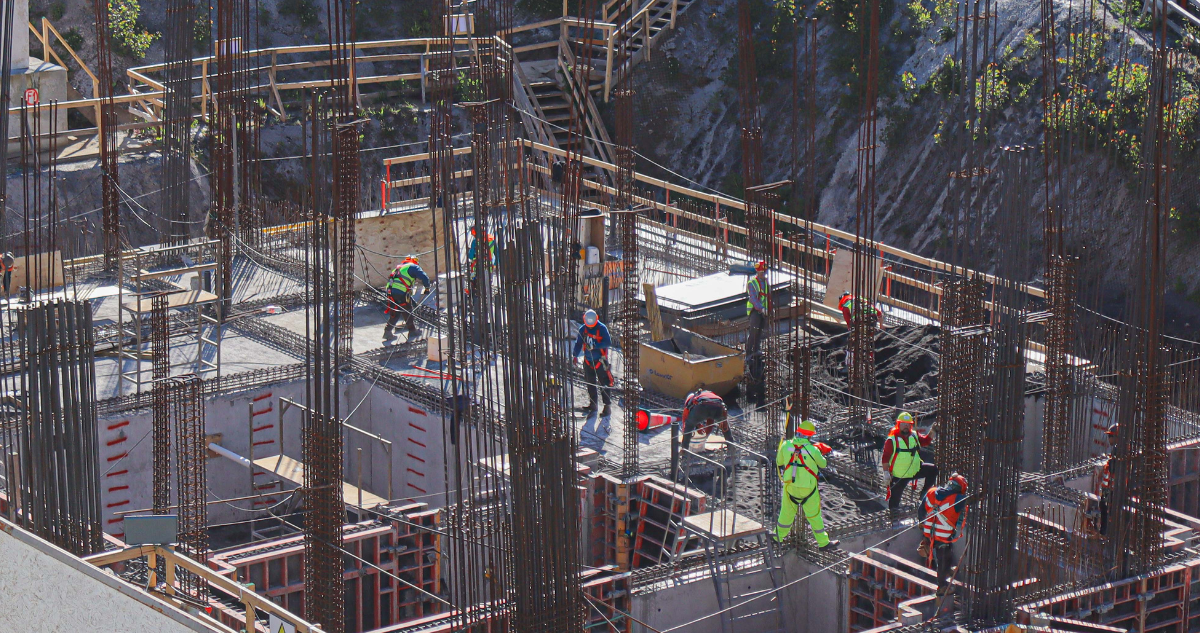 Trabajos de construcción de infraestructura