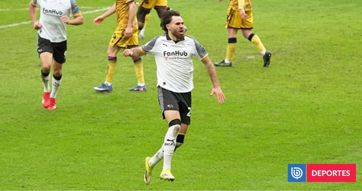 Ben Brereton vuelve a agitar el mercado inglés: club histórico alista ofensiva por el goleador chileno