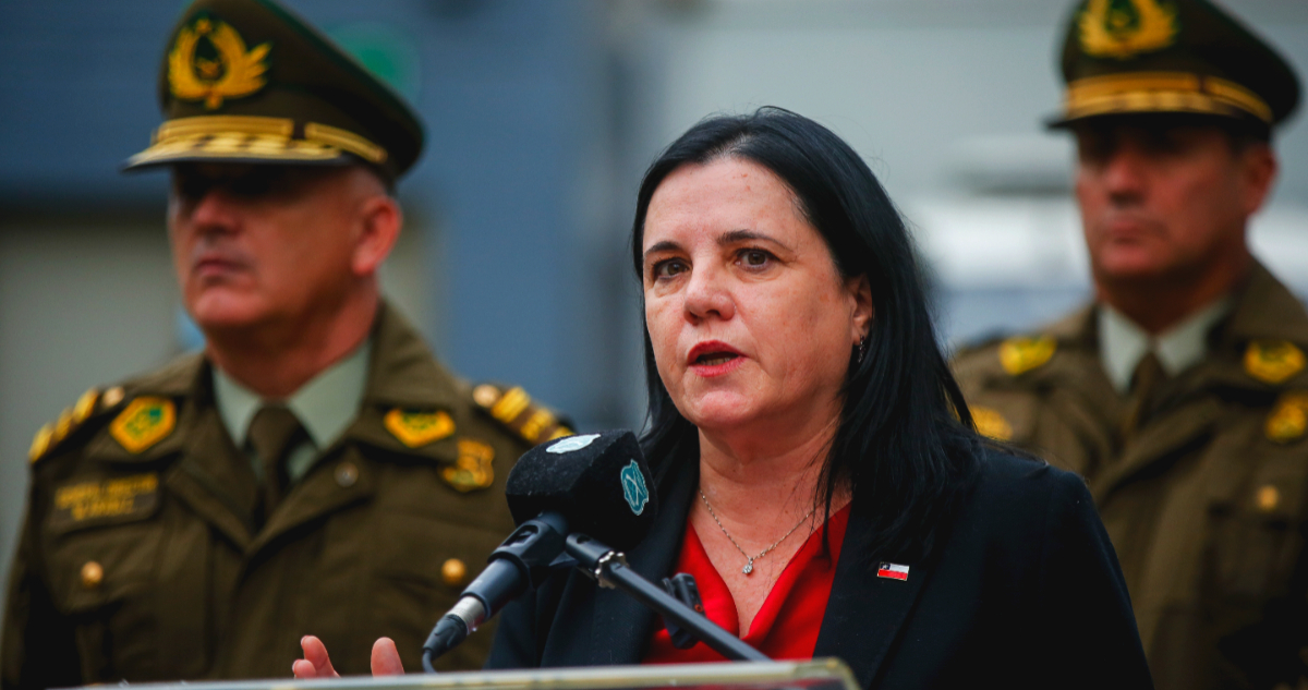 Steinert anuncia proyecto que aumenta sueldo de carabineros en “comunas de riesgo” y para aspirantes