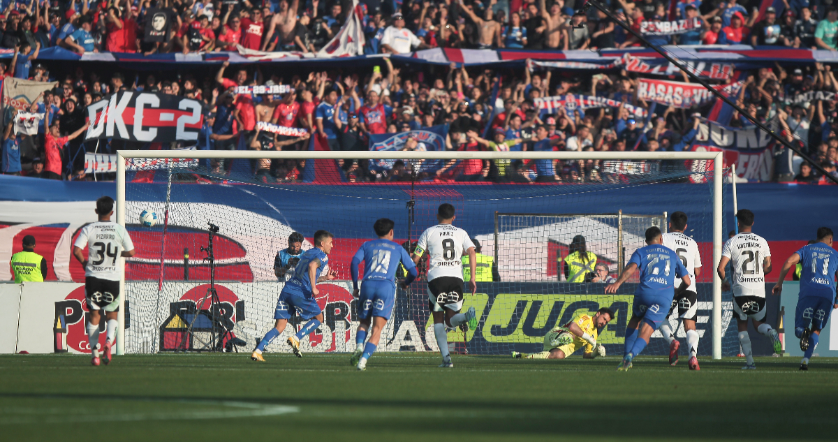 Superclásico entre La U y Colo Colo