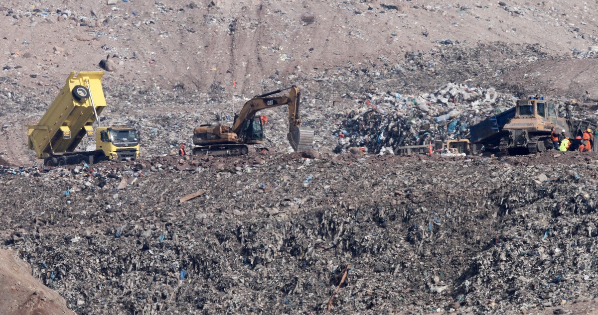 Tiltil, la comuna de Chile que vive junto al basural que emite más metano en el mundo