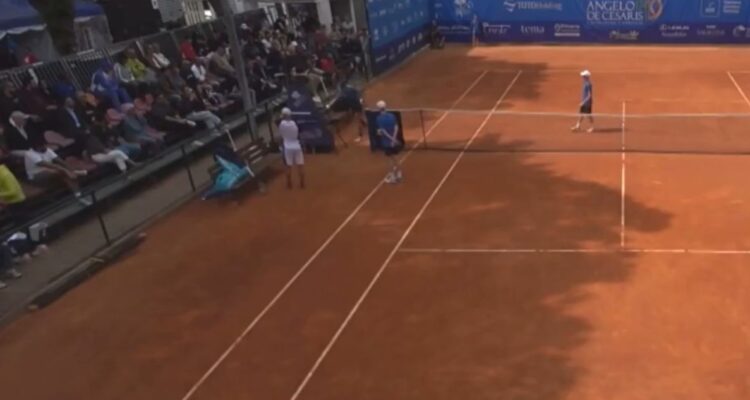 Tenista estadounidense Tristan Boyer y su arranque de furia en Challenger de Italia