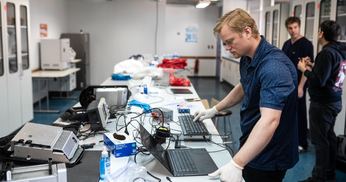 Universidad chilena participa en estudio internacional para tratamiento de trombosis venosa profunda