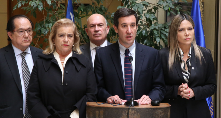 UDI pide a Kast anunciar una reforma para fusionar ministerios ahora que tiene a tres biministros