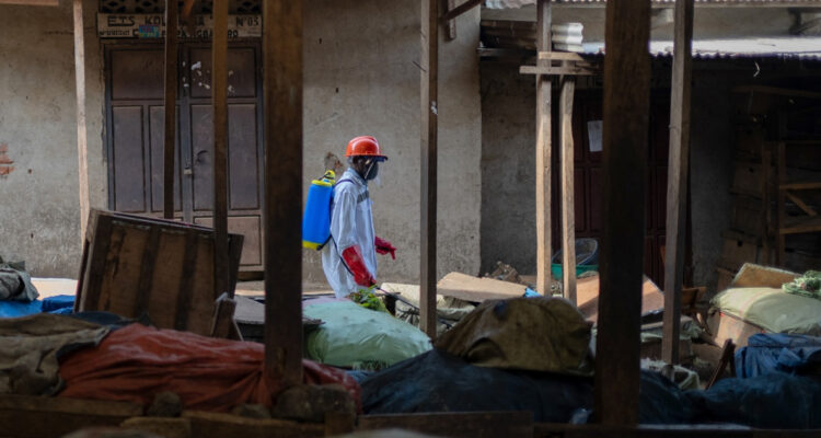 Uganda confirma dos nuevos casos de Ébola en medio de progresivo aumento de contagios